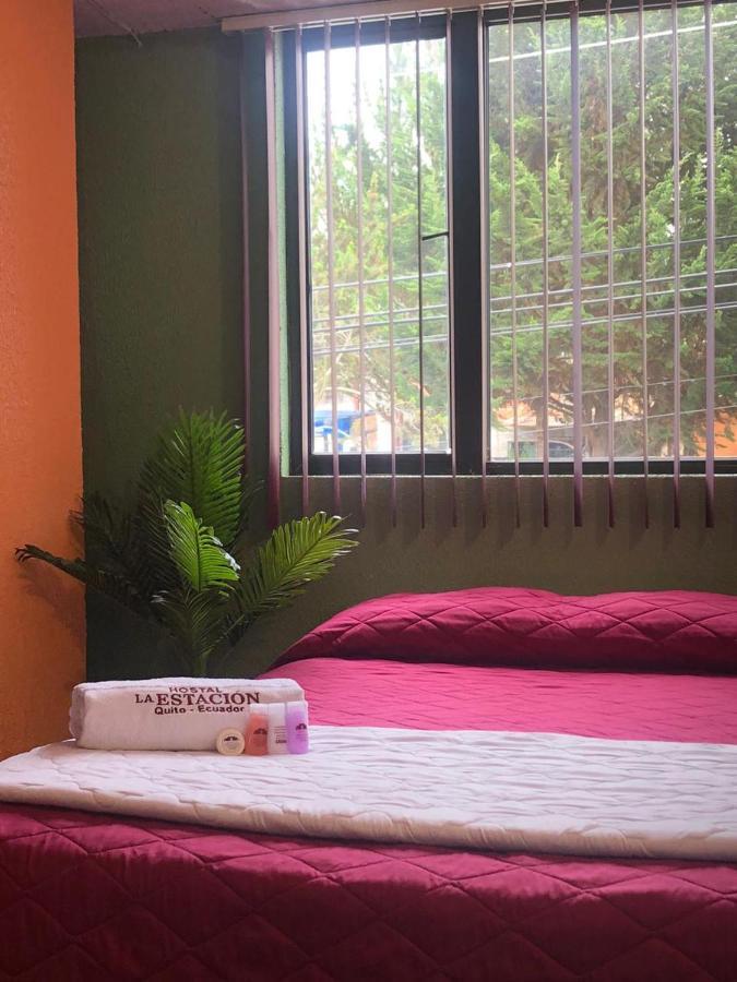 La Estacion Hostal Quito Exterior photo