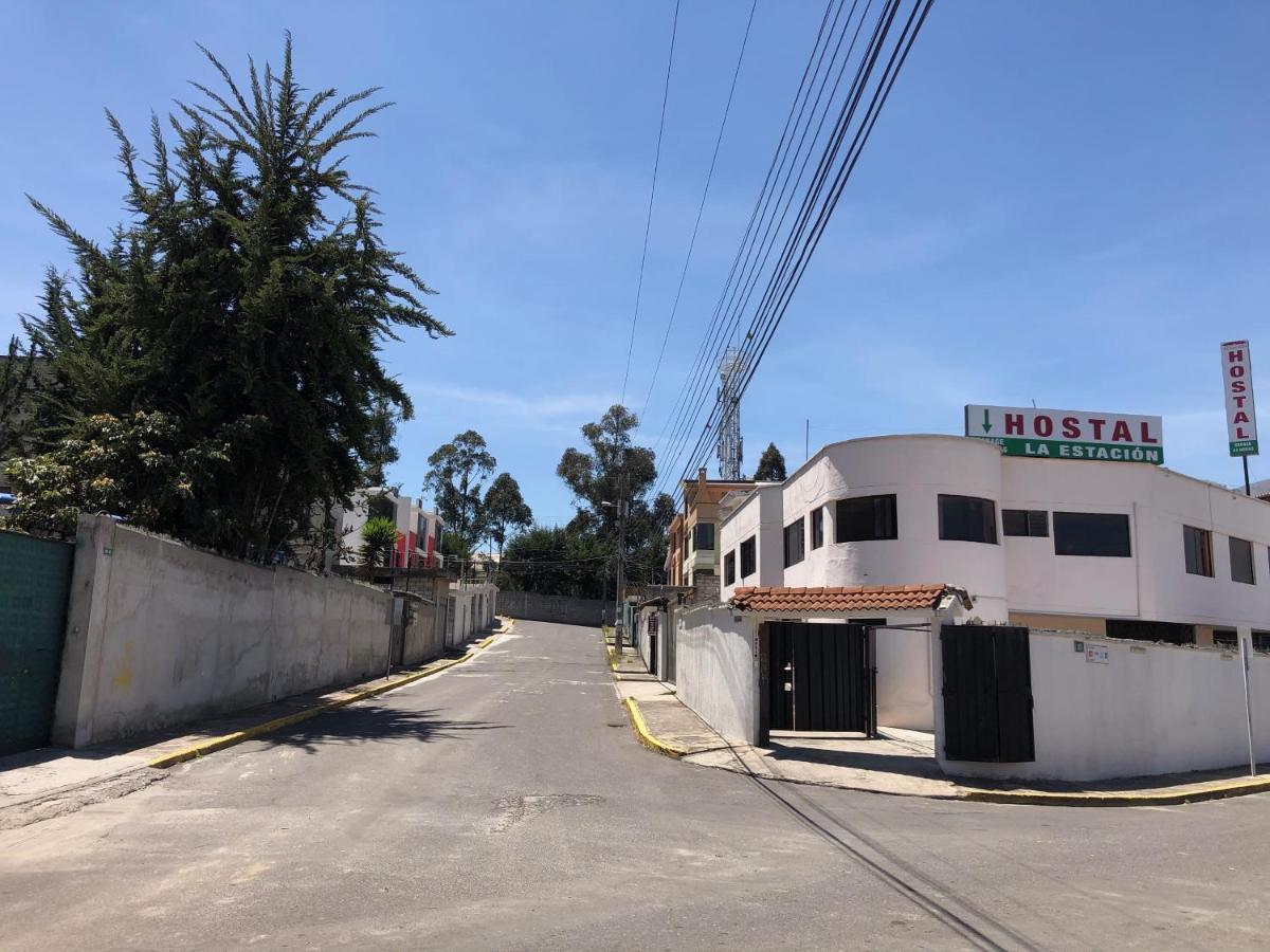 La Estacion Hostal Quito Exterior photo
